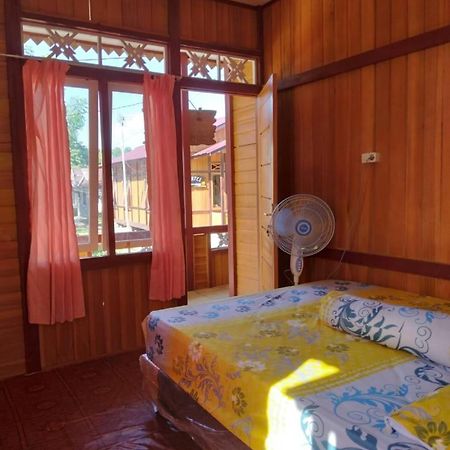Bunaken Guesthouse 外观 照片